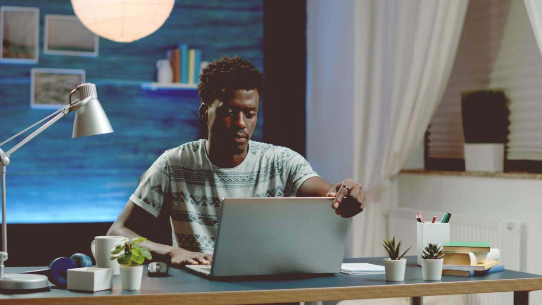 Analyse de documents financiers et prise de décision stratégique