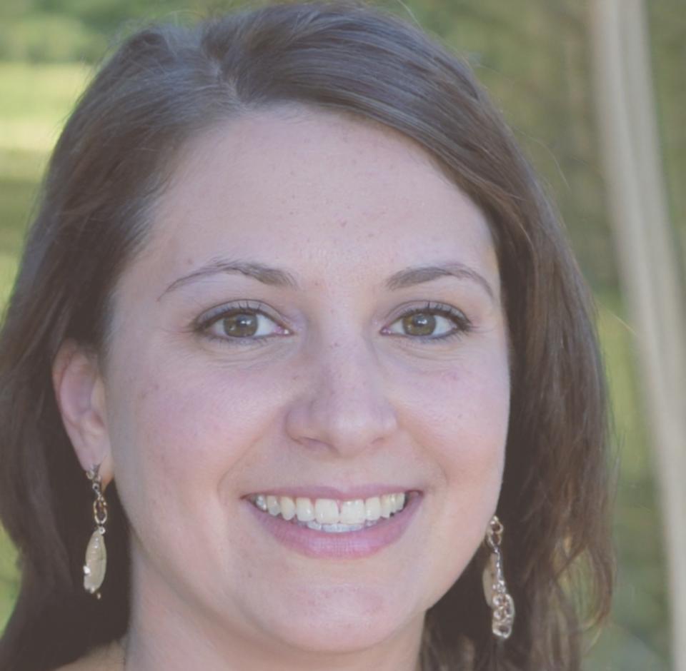 Léonie Beaumont, responsable relations clients